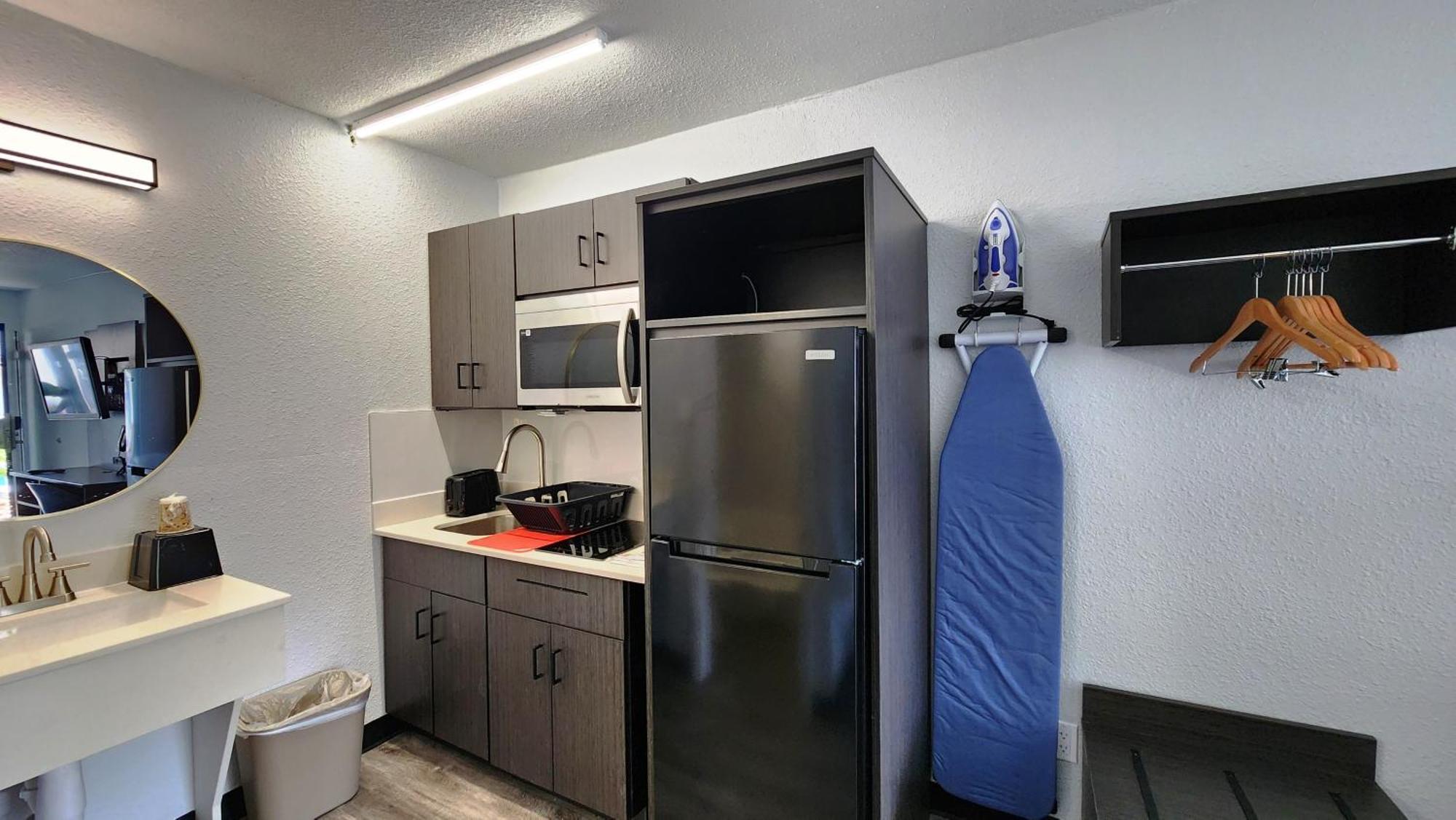 Studio 6 Alvin, Tx Екстериор снимка